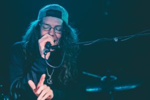 Simply B FingerPoint